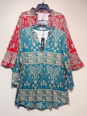 Set of 2
Chama Plus Size Tunic Tops 3/4 Roll Sleeve Notch V Neck
Blouses